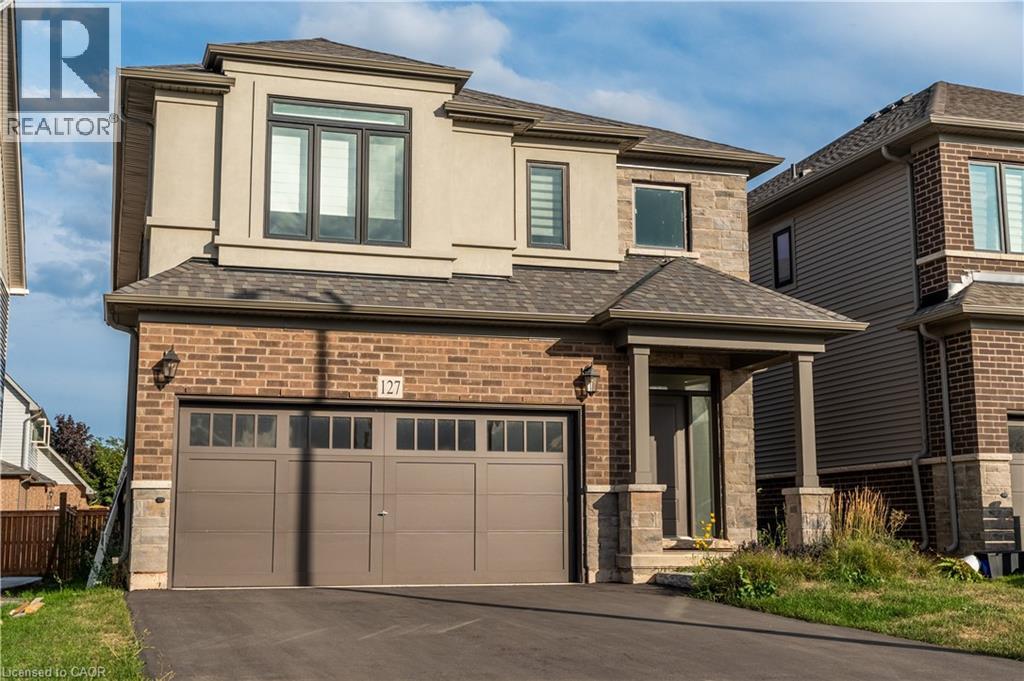 127 Starfire Cres, Stoney Creek, ON L8E 0K9