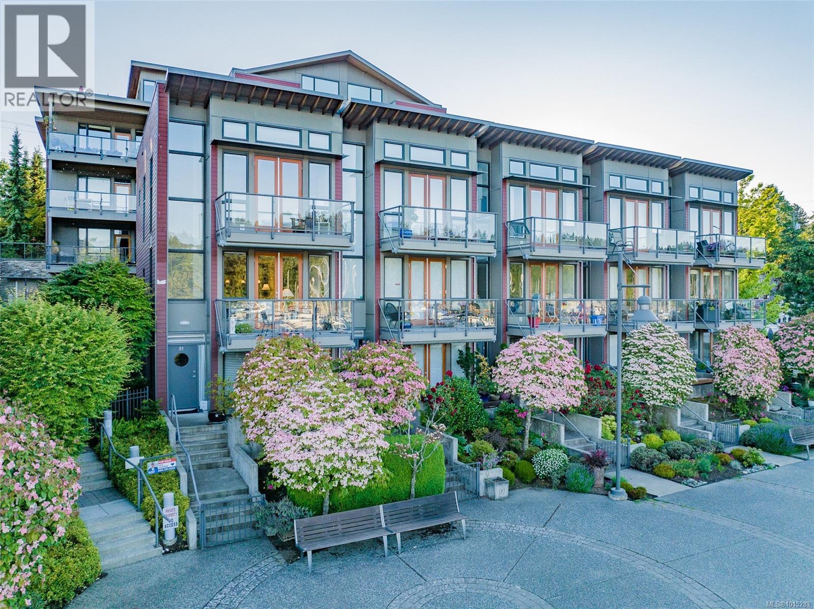 31 Cypress St, Nanaimo, BC V9S 0A1