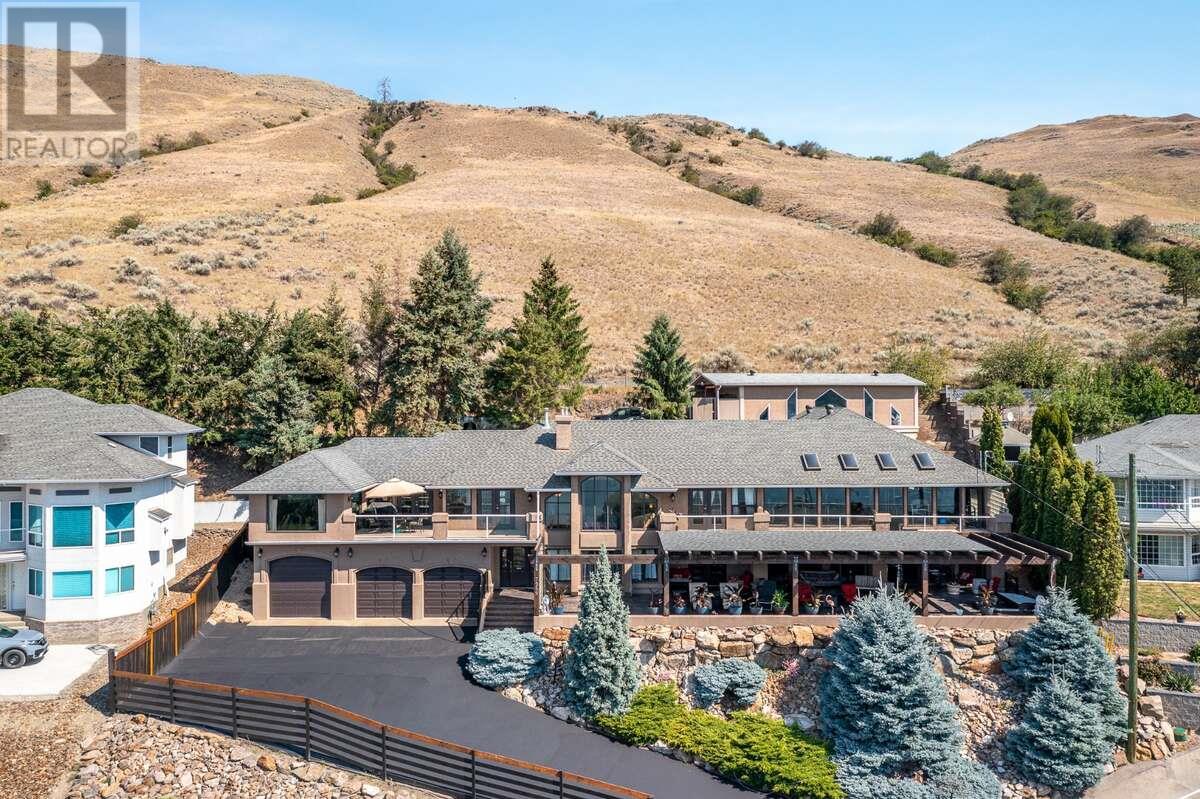 7959 Tronson Rd, Vernon, BC V1T 6L7