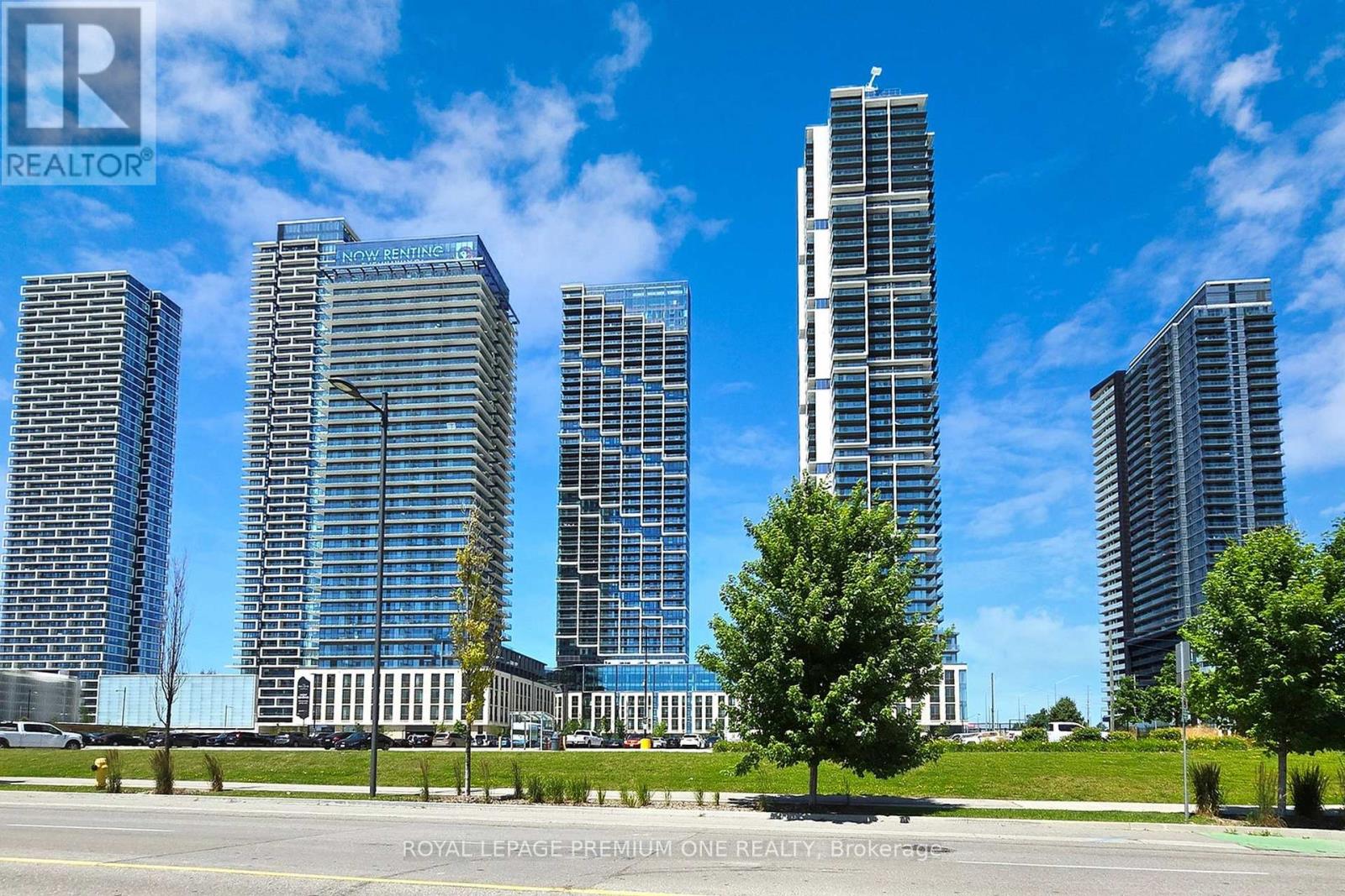 1810 1000 Portage Pkwy, Vaughan, ON L4K 0L1