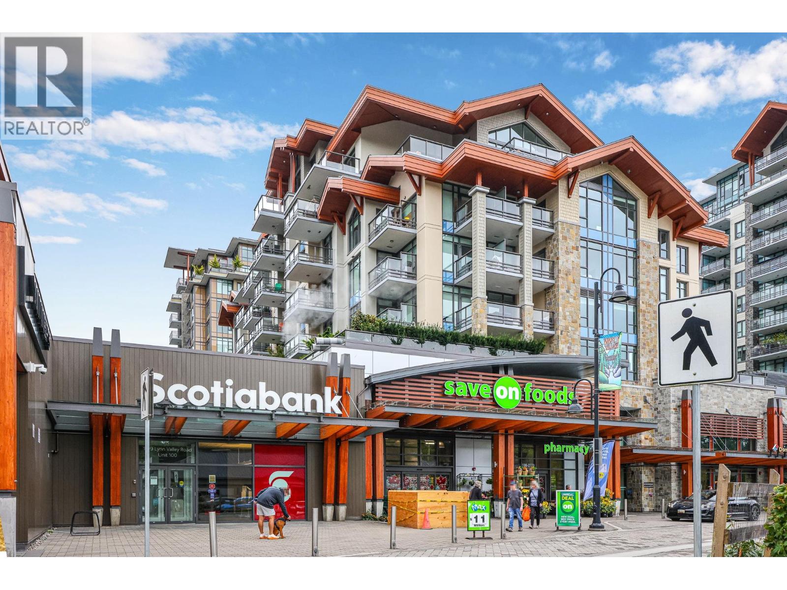 2780 Valley Centre Avenue Unit 309, North Vancouver, BC V7J 0C4