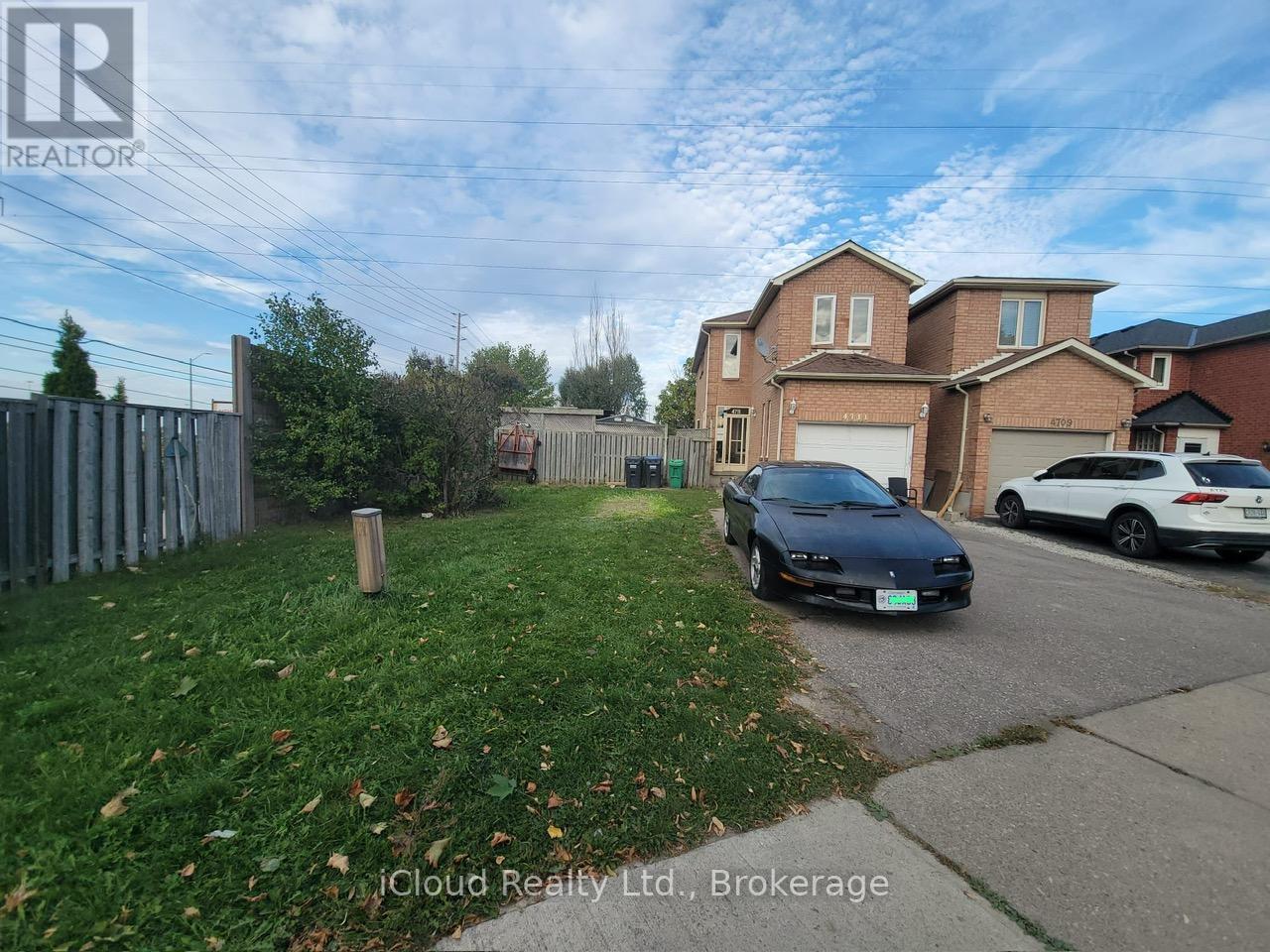 4711 Full Moon Cir, Mississauga Hurontario, ON L4Z 2L8