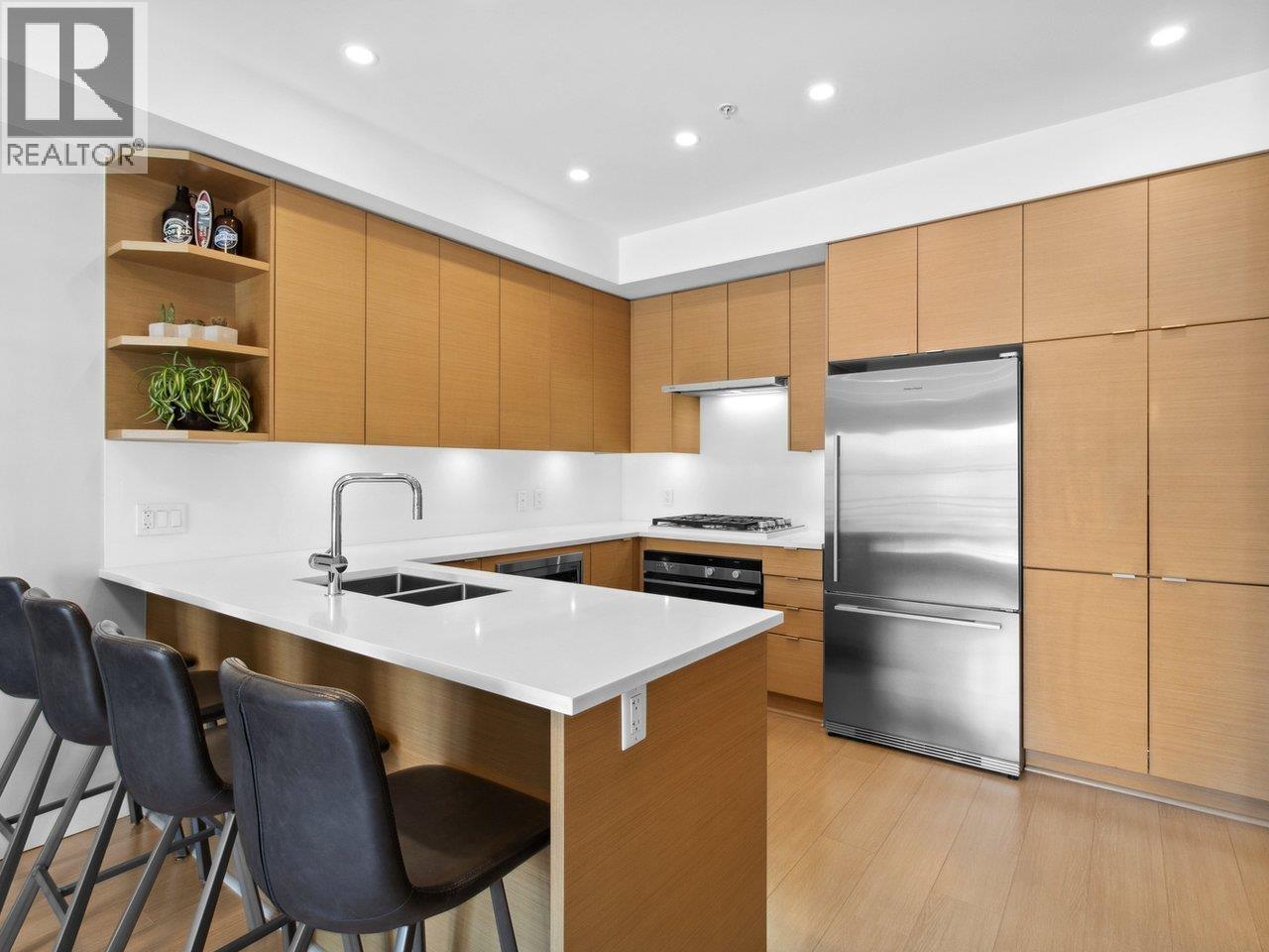 2528 Collingwood Street Unit 208, Vancouver, BC V6R 0C1