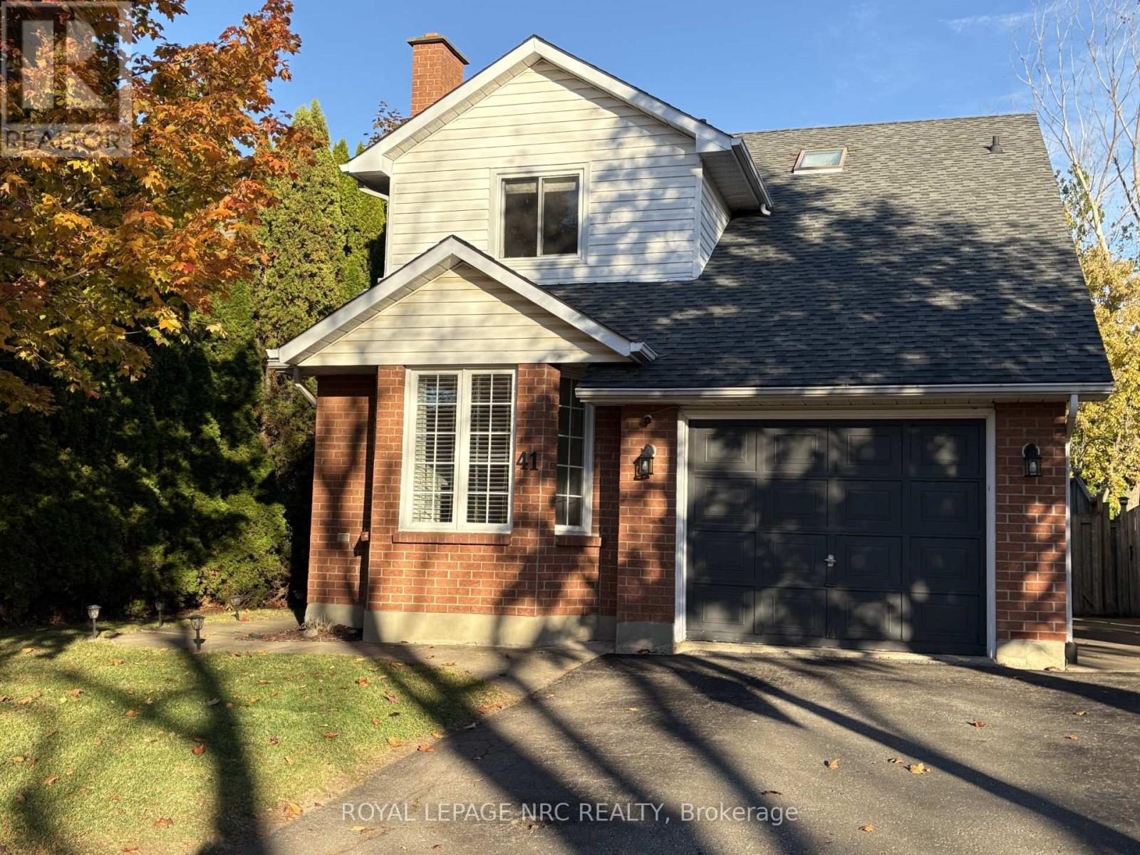 41 Huntington Ln, St. Catharines, ON L2S 3R5