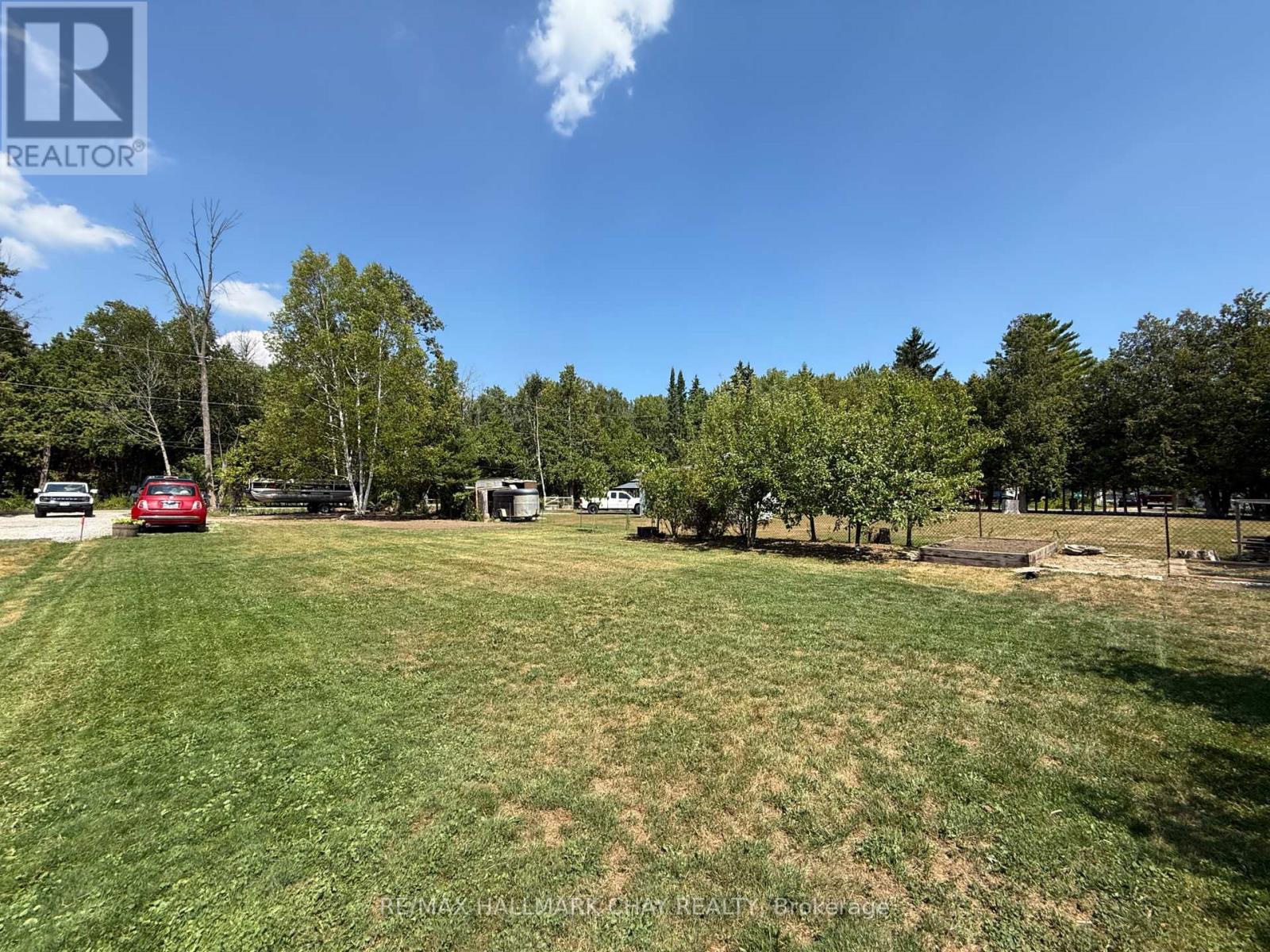 1047 Larch St, Innisfil, ON L0L 1R0