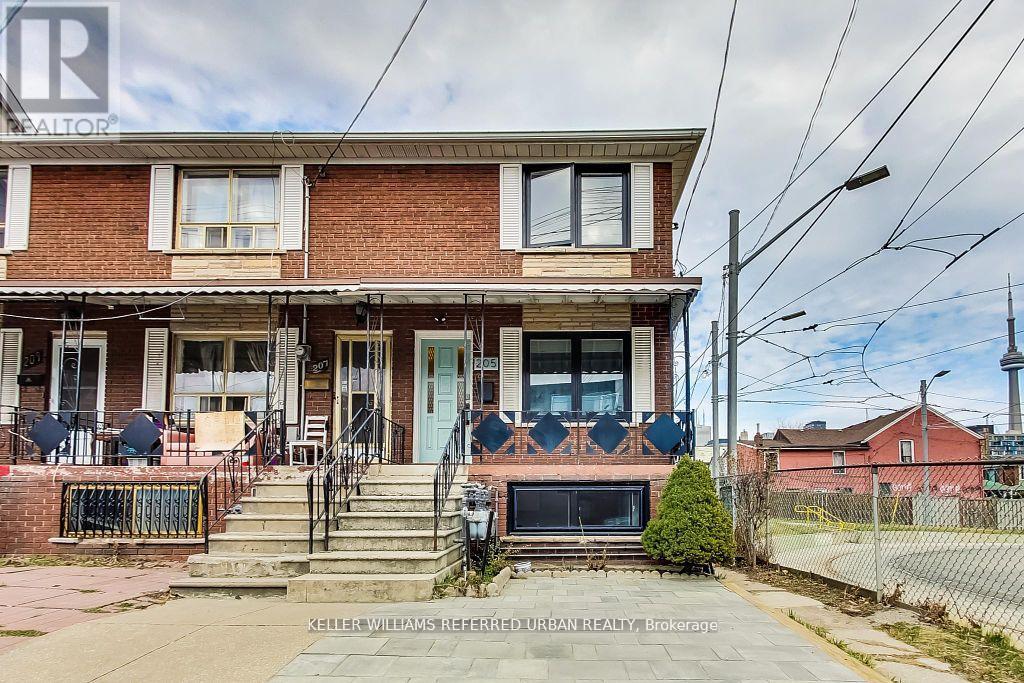 205 Bathurst St, Toronto, ON M5T 2S1