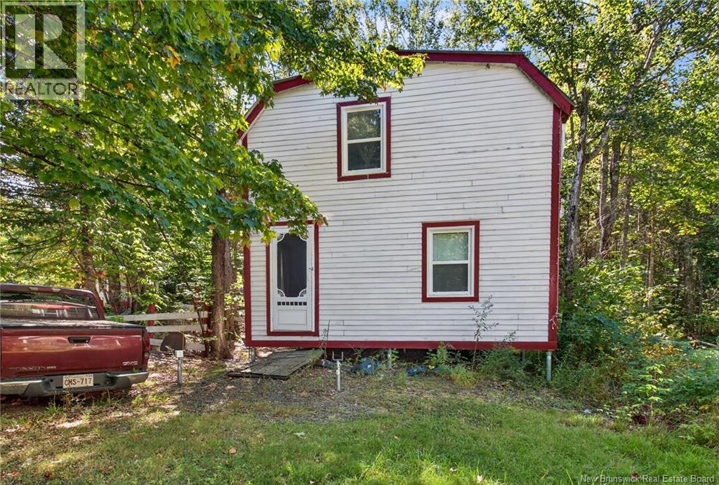255 Niagara Rd, Pine Glen, NB E1J 1J2