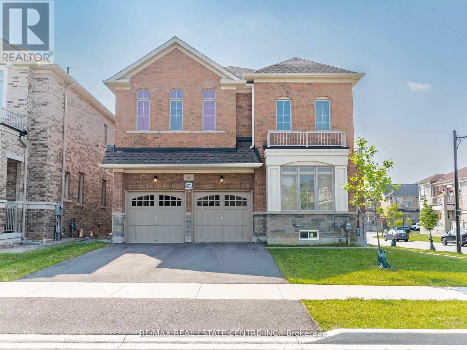 62 Granite Ridge Trl, Hamilton Waterdown, ON L8B 1Y6