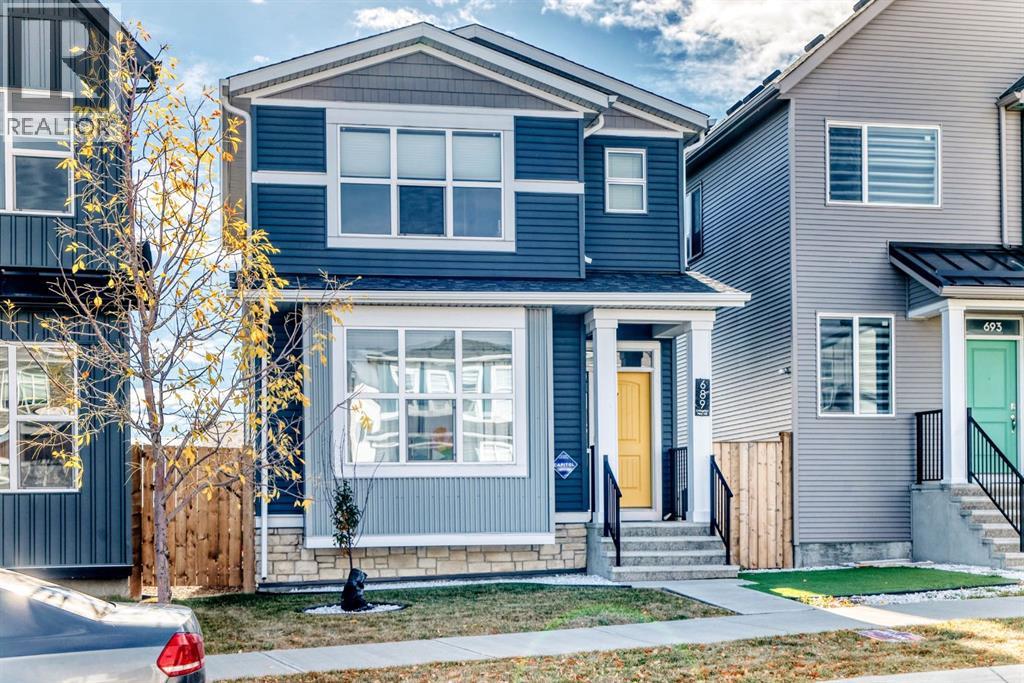 689 Livingston Way NE, Calgary, AB T3P 1N8