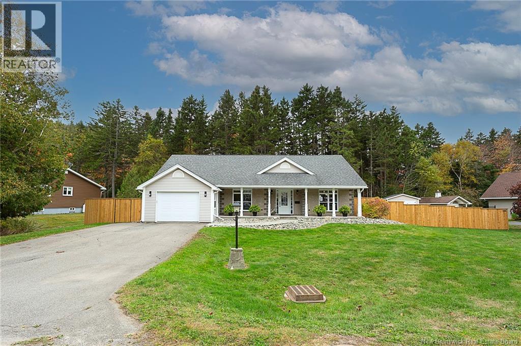 6 Post Rd, Rothesay, NB E2H 2Y3