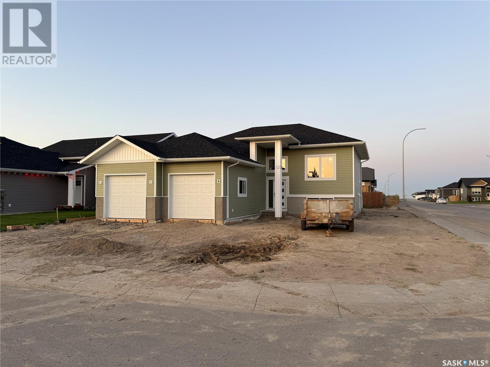 602 Ballesteros Cres, Warman, SK S0K 4S4