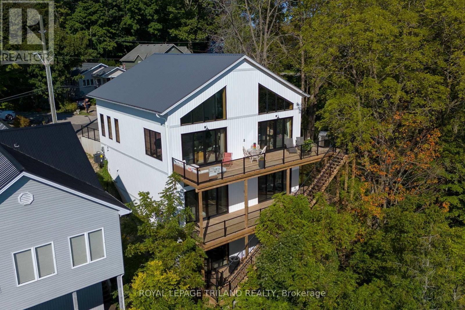 164 Brayside St, Central Elgin, ON N5L 1A2