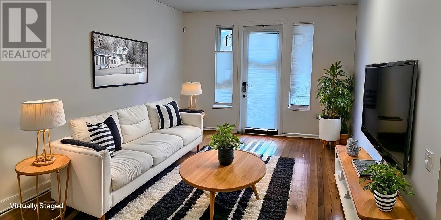 9250 University High Street Unit 108, Burnaby, BC V5A 0B3