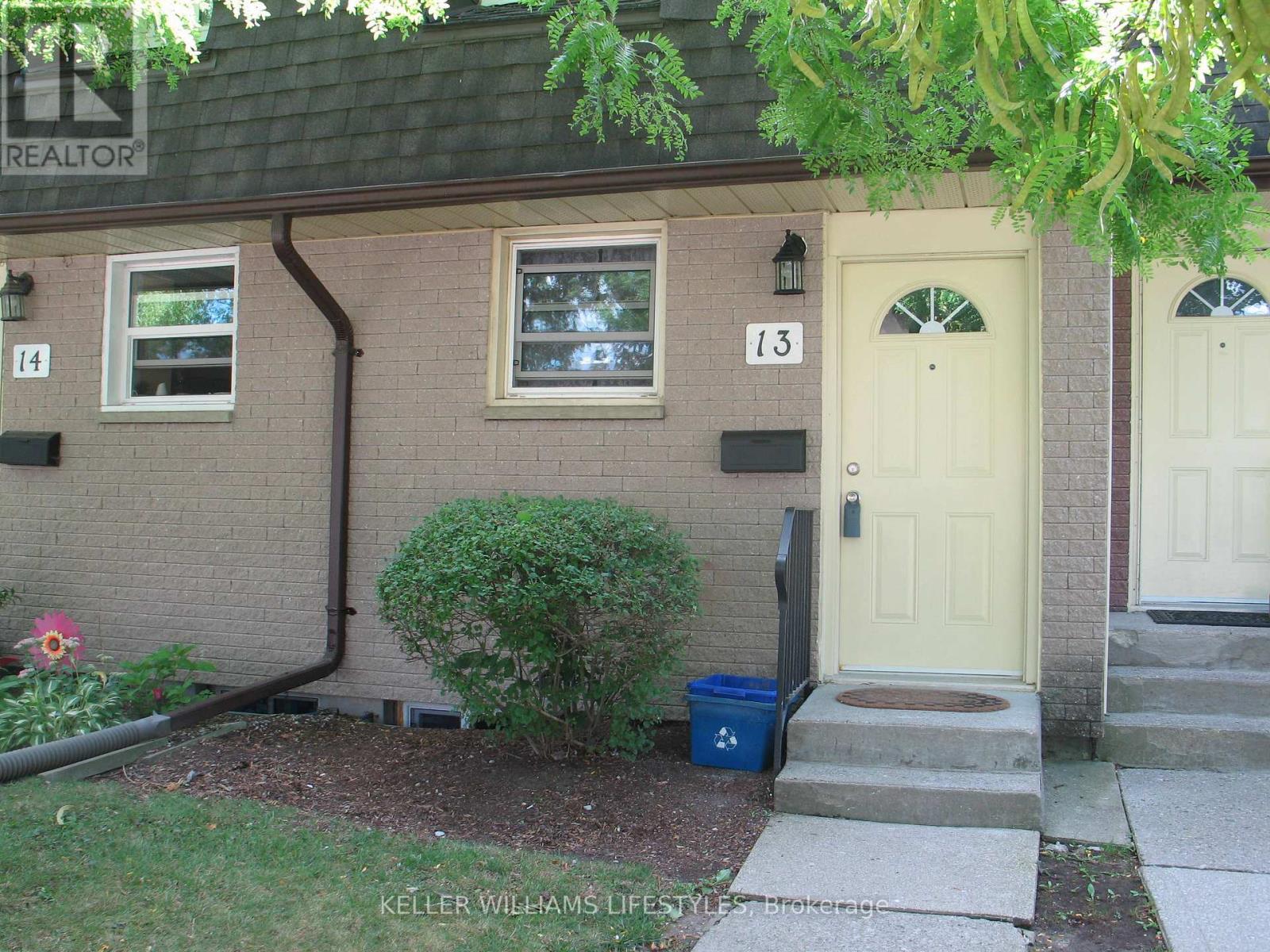 13 1919 Trafalgar St, London, ON N5V 1A1