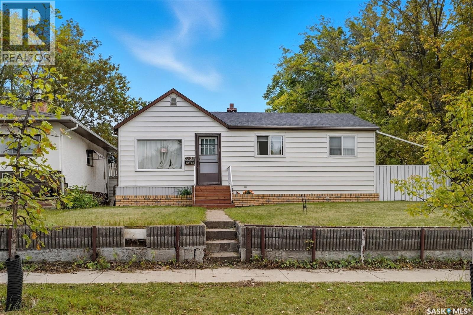 2123 20th Street West, Saskatoon, SK S7M 1A7