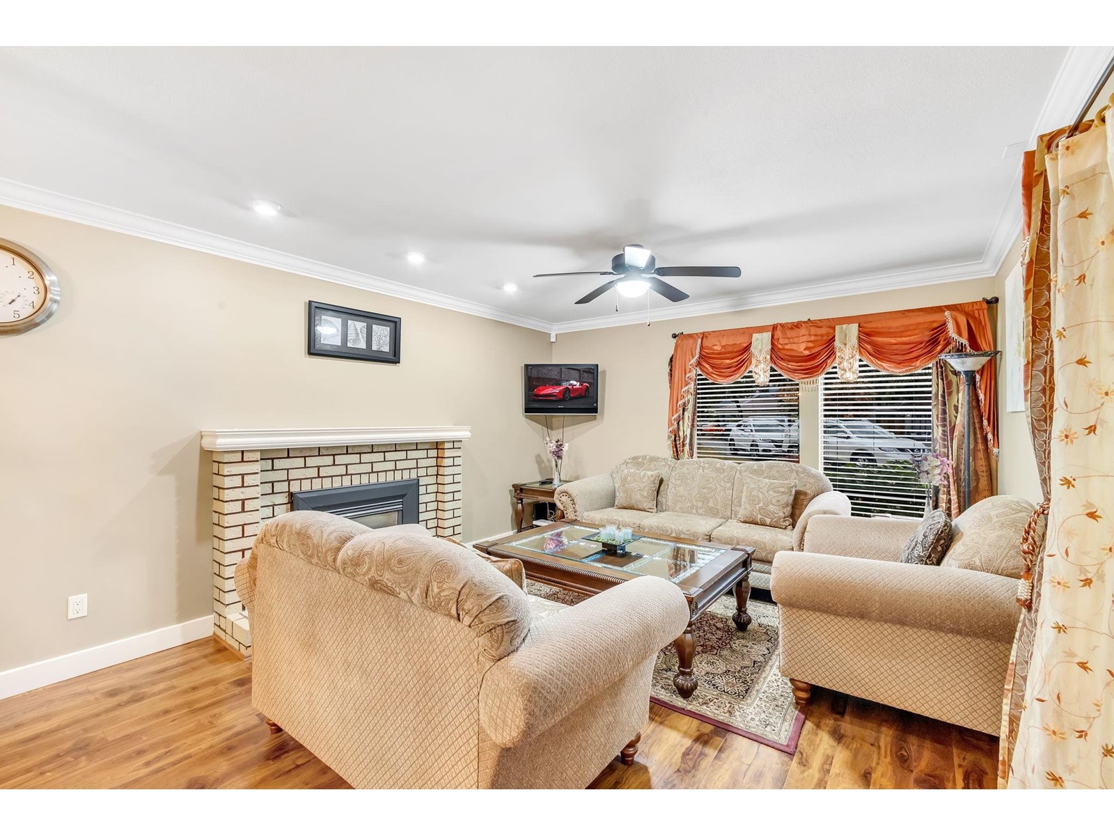 134 Street Unit 6725 #a, Surrey, BC V3W 5W2
