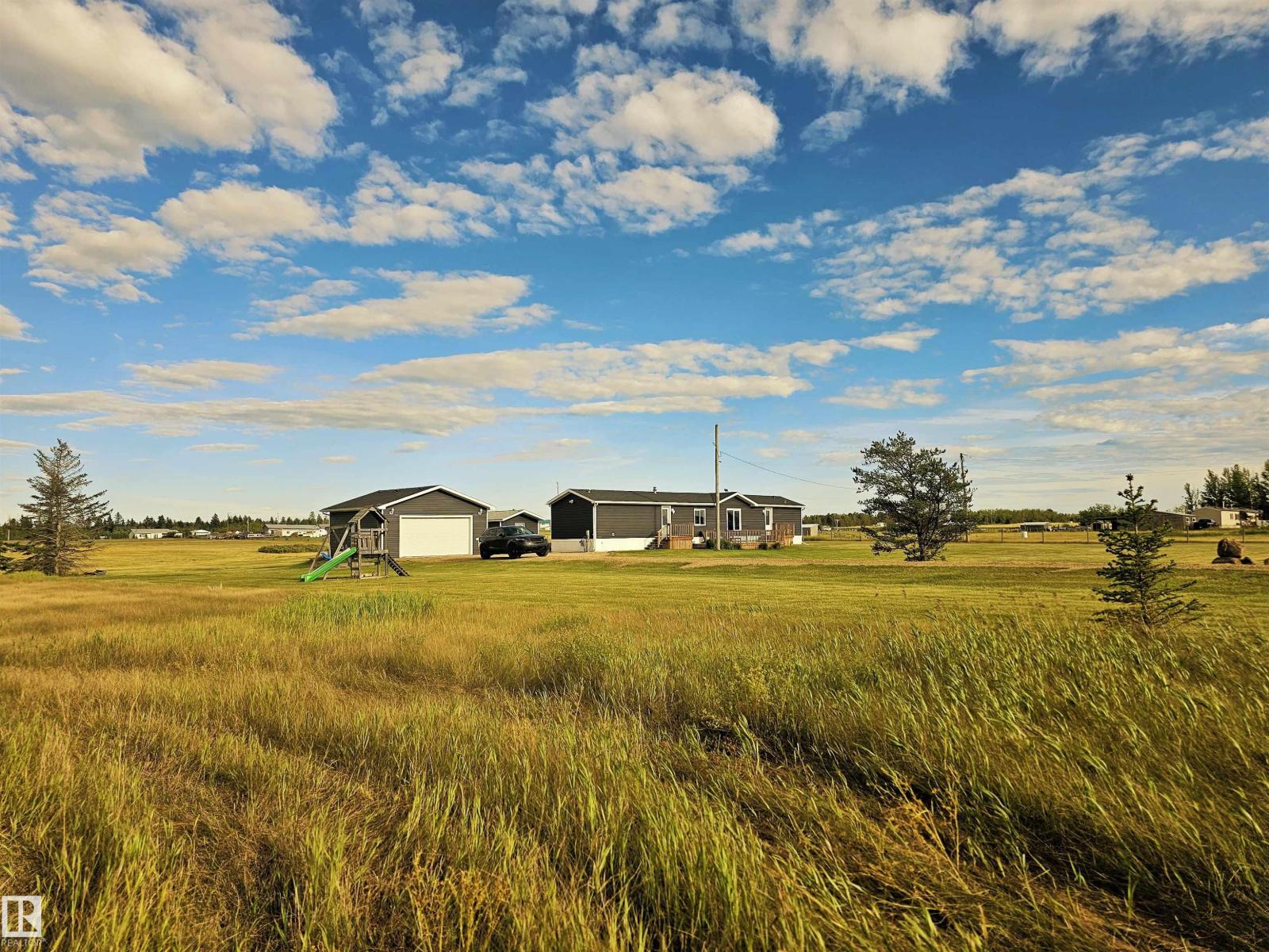 23422 Township Rd 582 #42, Rural Sturgeon County, AB T0G 1L2