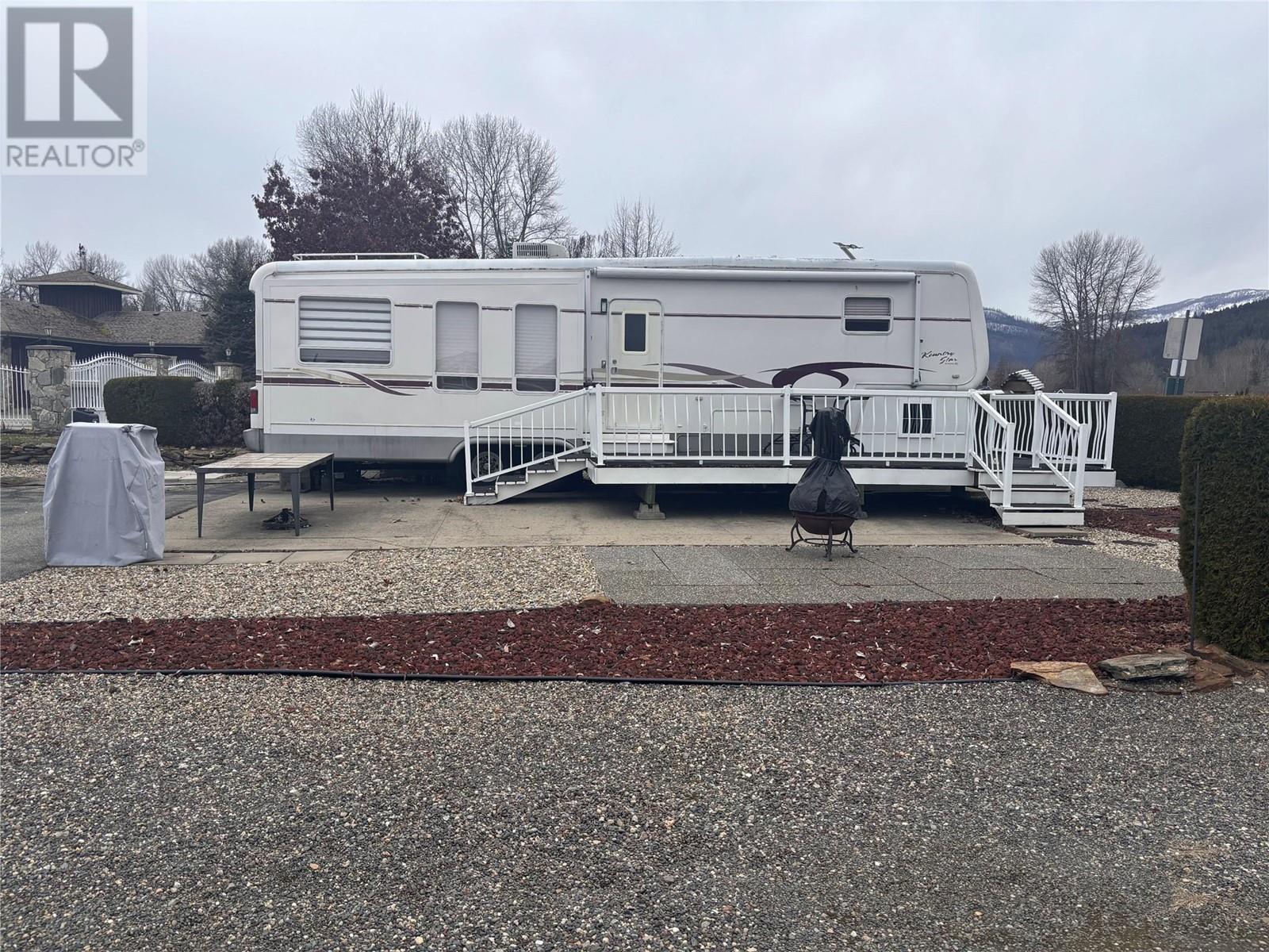 2633 Squilaxanglemont Road Unit 1, Lee Creek, BC V0E 1M4