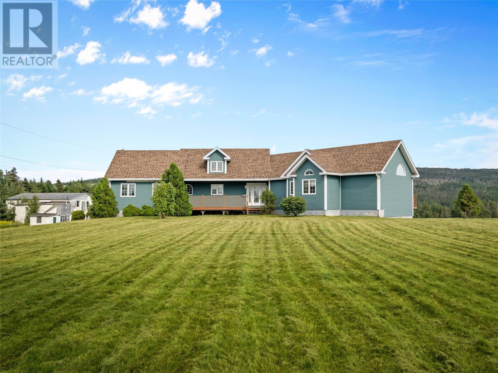 123 A Main Rd, St. John's, NL A1S 1K3