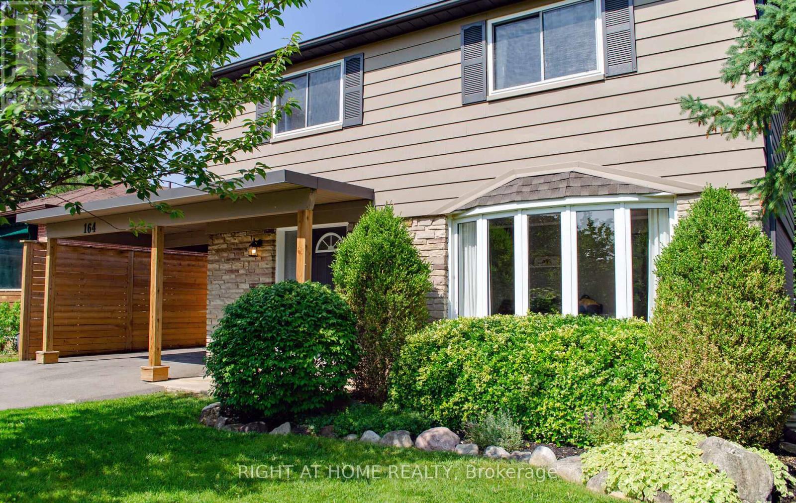 164 Mcmurchy Ave S, Brampton, ON L6Y 1Y9