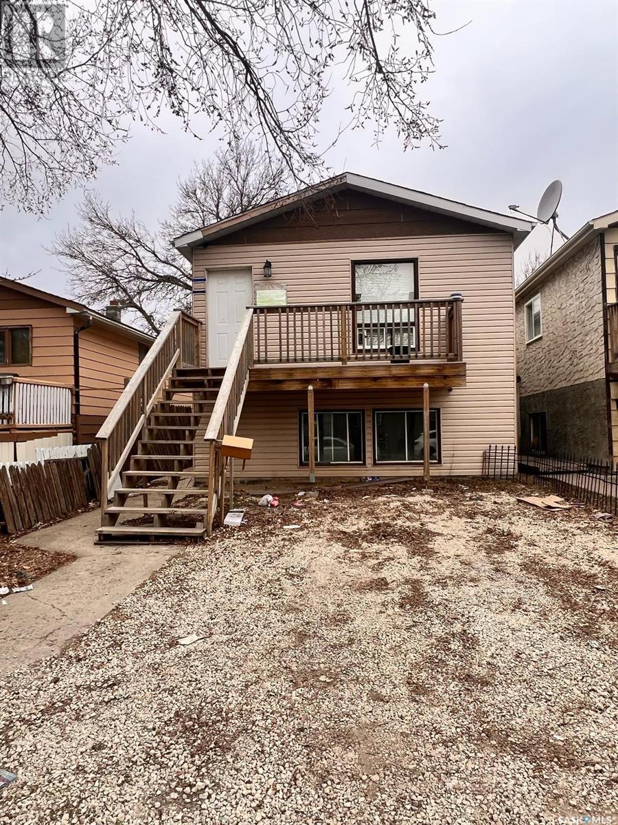 434 Halifax St, Regina, SK S4R 1T3