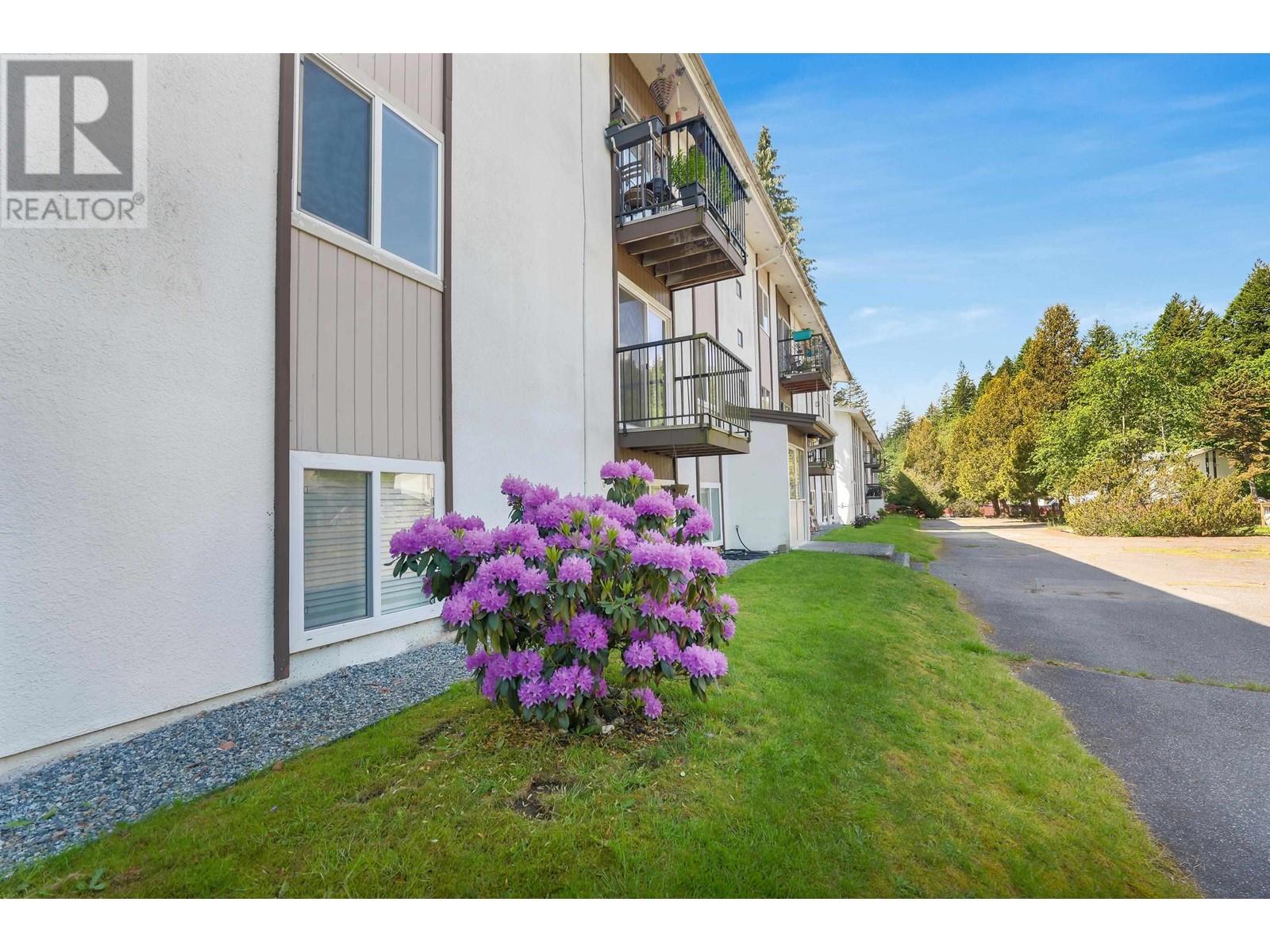 38175 Westway Avenue Unit 31, Squamish, BC V8B 0Y4