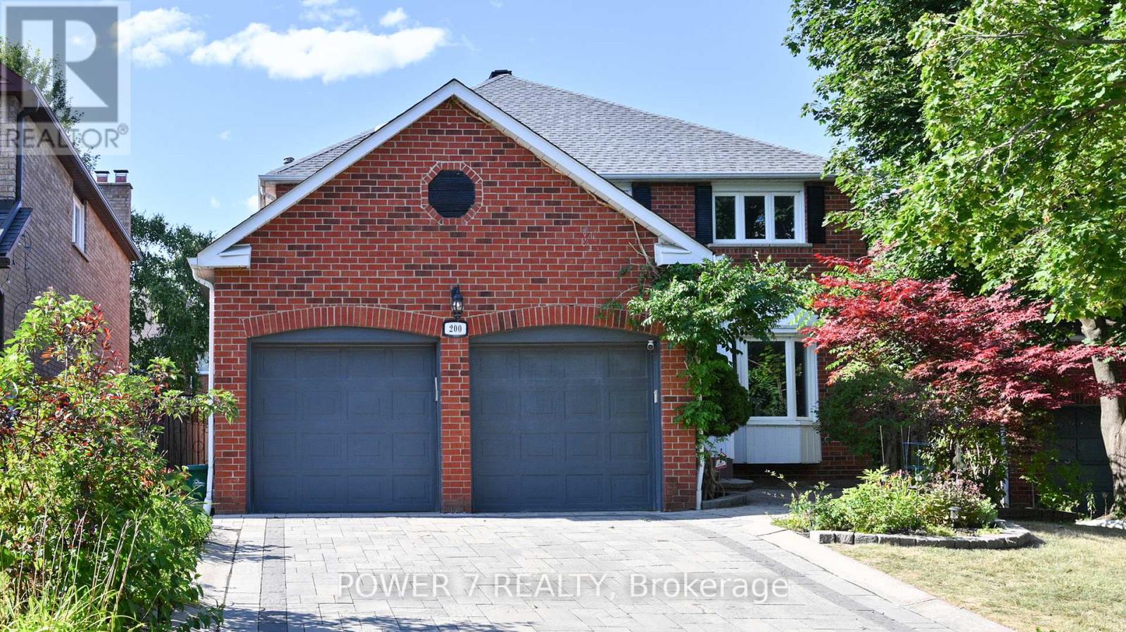 200 Carrington Dr, Richmond Hill, ON L4C 7Z7