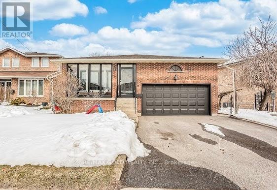 3 Panorama Cres N, Brampton Northgate, ON L6S 3T7