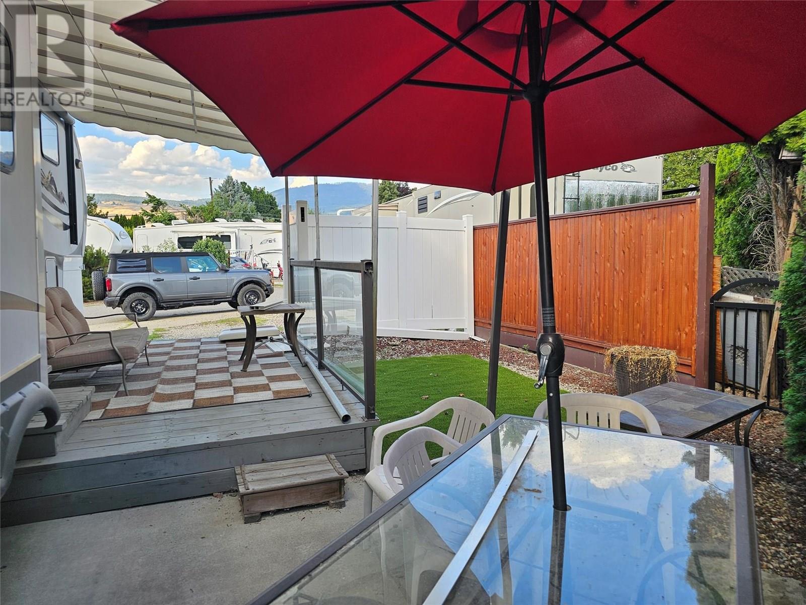 415 Commonwealth Road Unit 535 Lot Apt 535, Kelowna, BC V4V 1P4