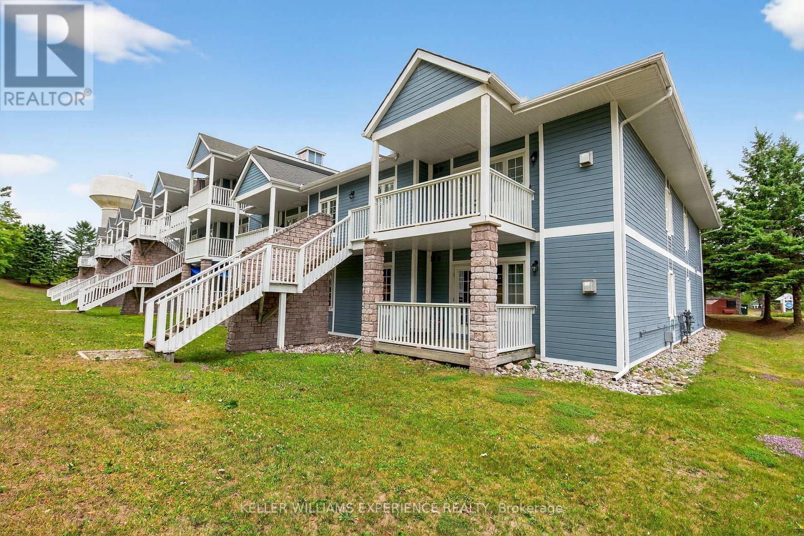 90 Highland Dr, Oro-Medonte, ON L0L 2L0