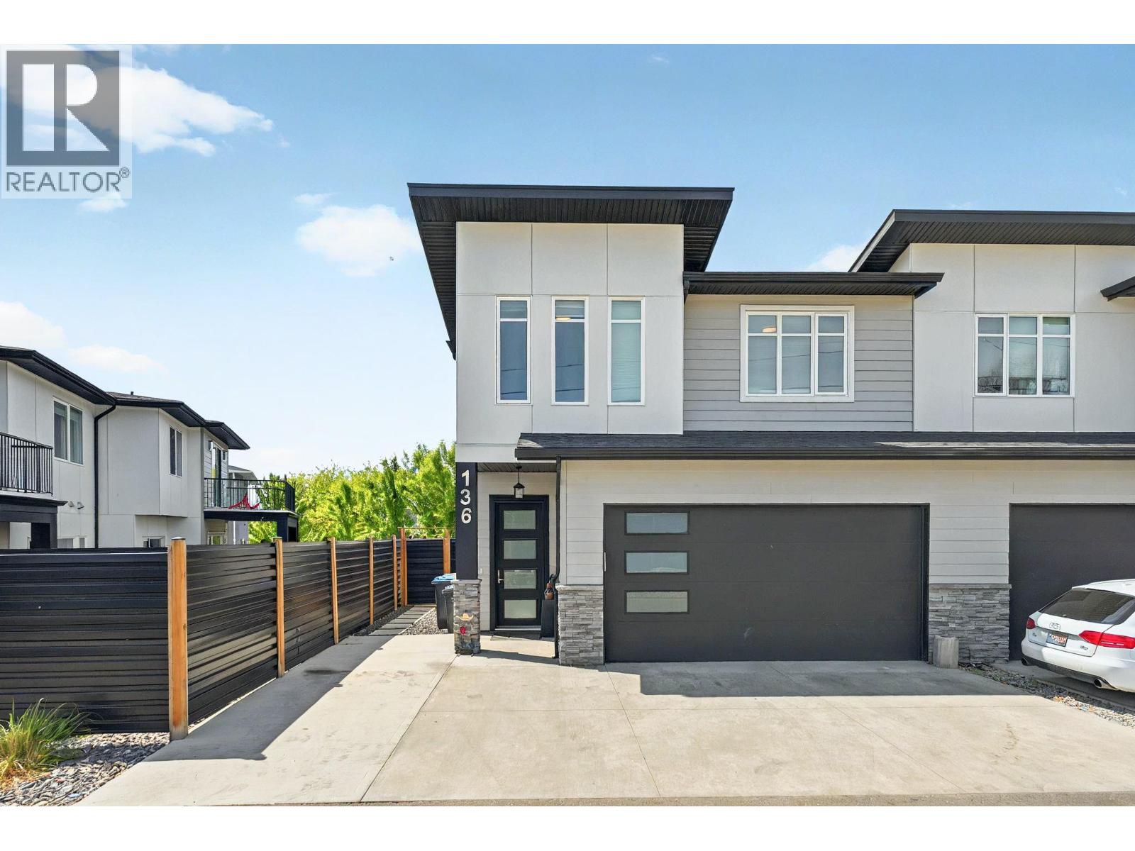 136 Summerhill Pl, Kelowna, BC V1V 1T6