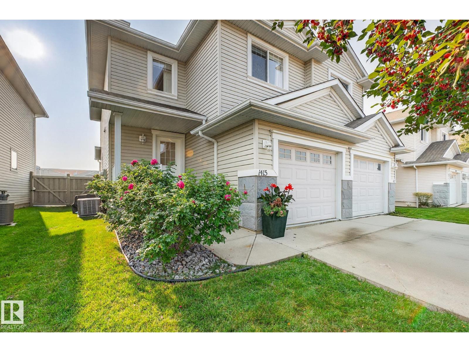 1415 Mcmillian Way SW, Edmonton, AB T6W 1V7