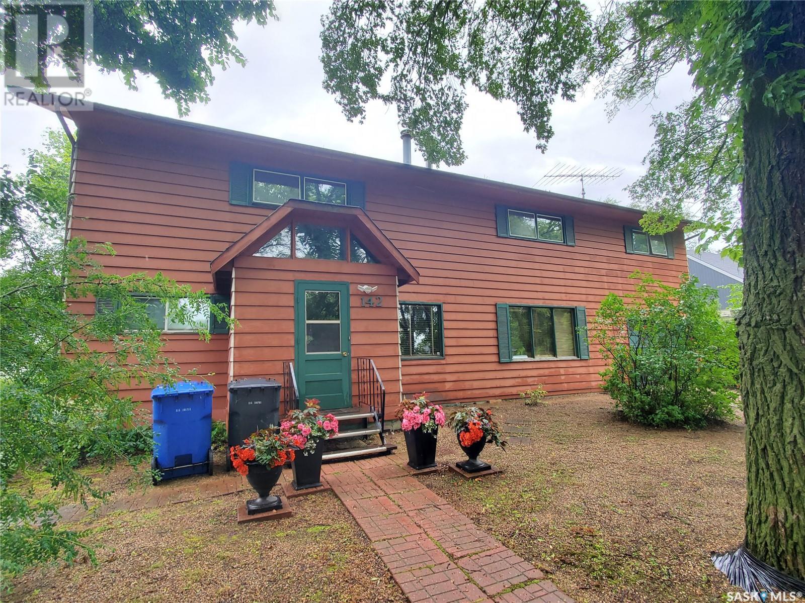 142 Wall Ave, Kamsack, SK S0A 1S0 MLS SK975419 Houseful