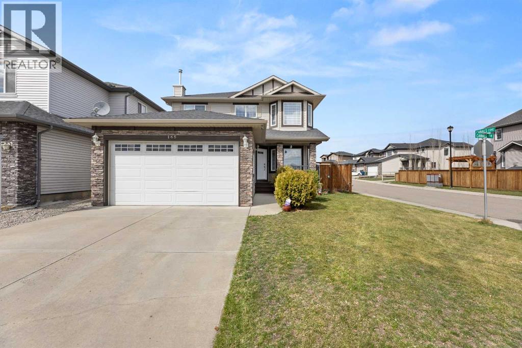 165 Canals Cir SW, Airdrie, AB T4B 3E8
