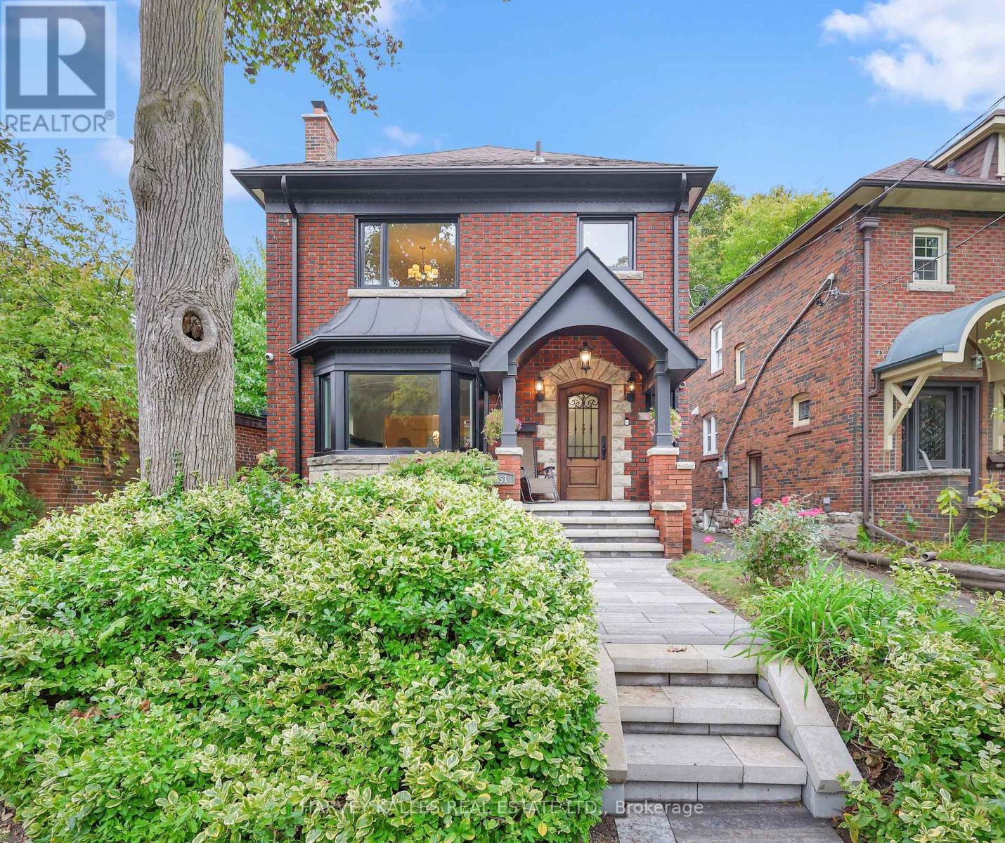 251 Wanless Ave, Toronto, ON M4N 1W5