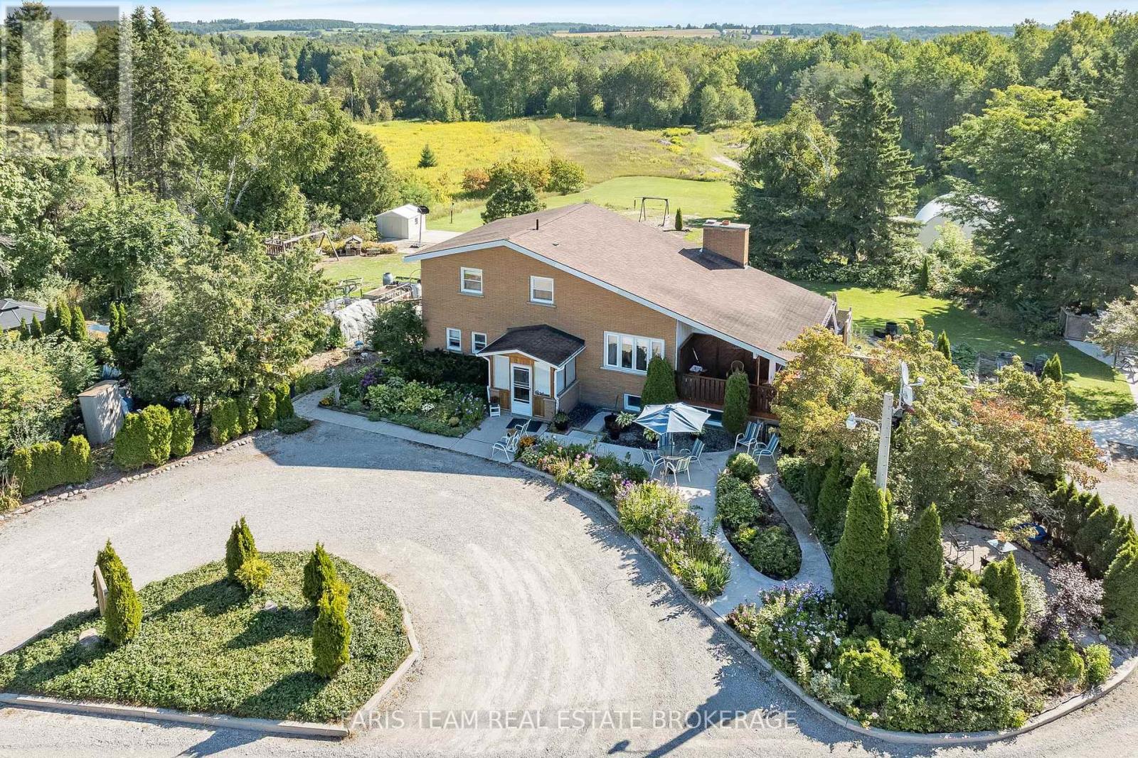 10 Side Road Unit 6695 Sideroad, Innisfil, ON L0L 1K0