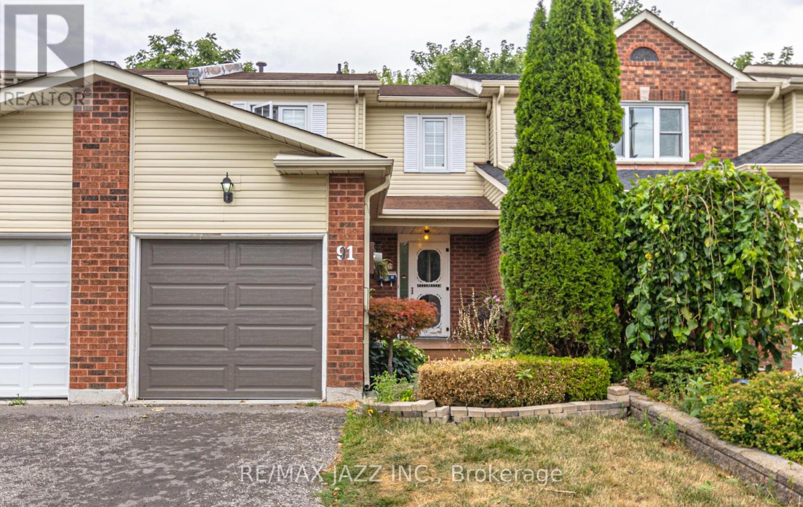 91 Galbraith Ct, Clarington, ON L1C 4P7