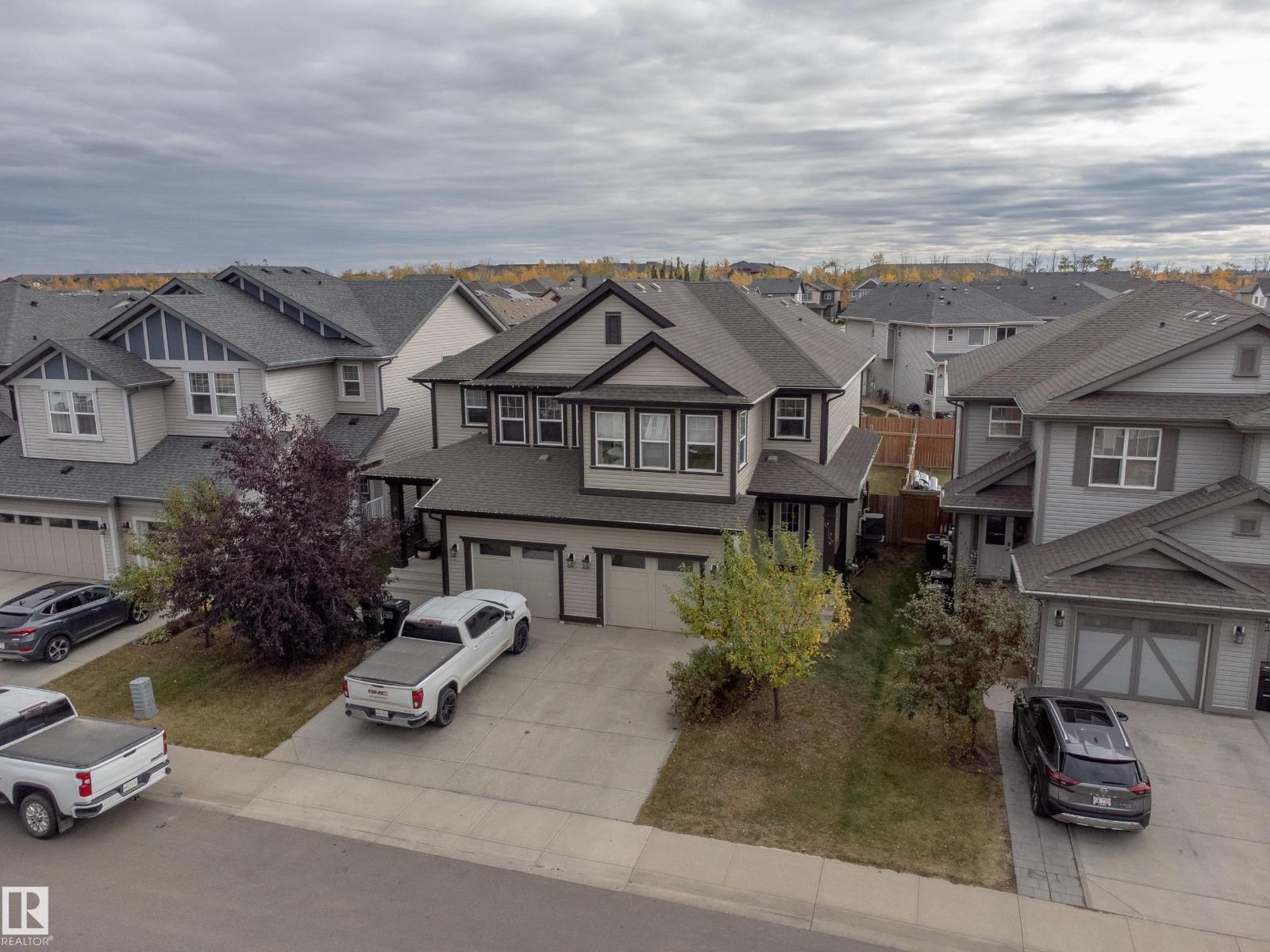 176 Av Nw Unit 6129, Edmonton, AB T5Y 3P1