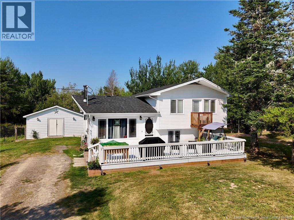 188 Saint Pierre Rd, Bouctouche, NB E4S 1L3