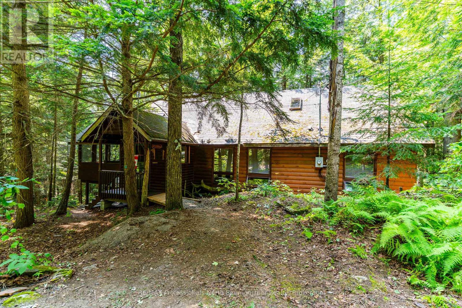 2772 Wilkinson Rd, Dysart and Others, ON K0M 1S0