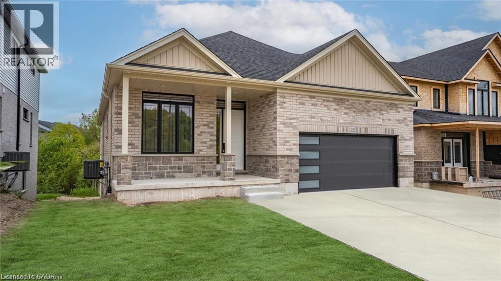 255 Ladyslipper Dr, Waterloo, ON N2V 0C3