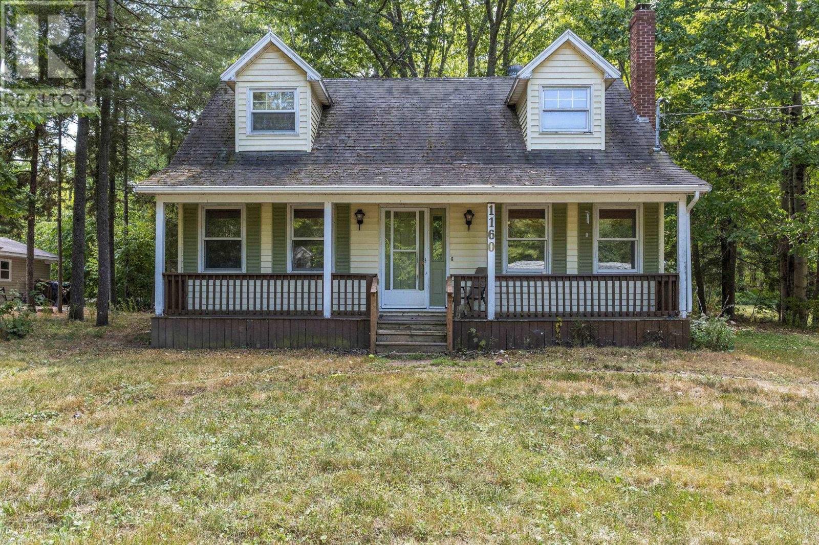 1160 Pine Crest Dr, Centreville, NS B0P 1J0