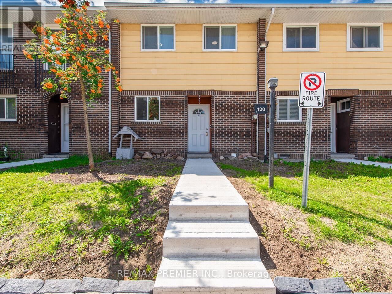 120 31 Greengate Rd, Guelph, ON N1H 6R3