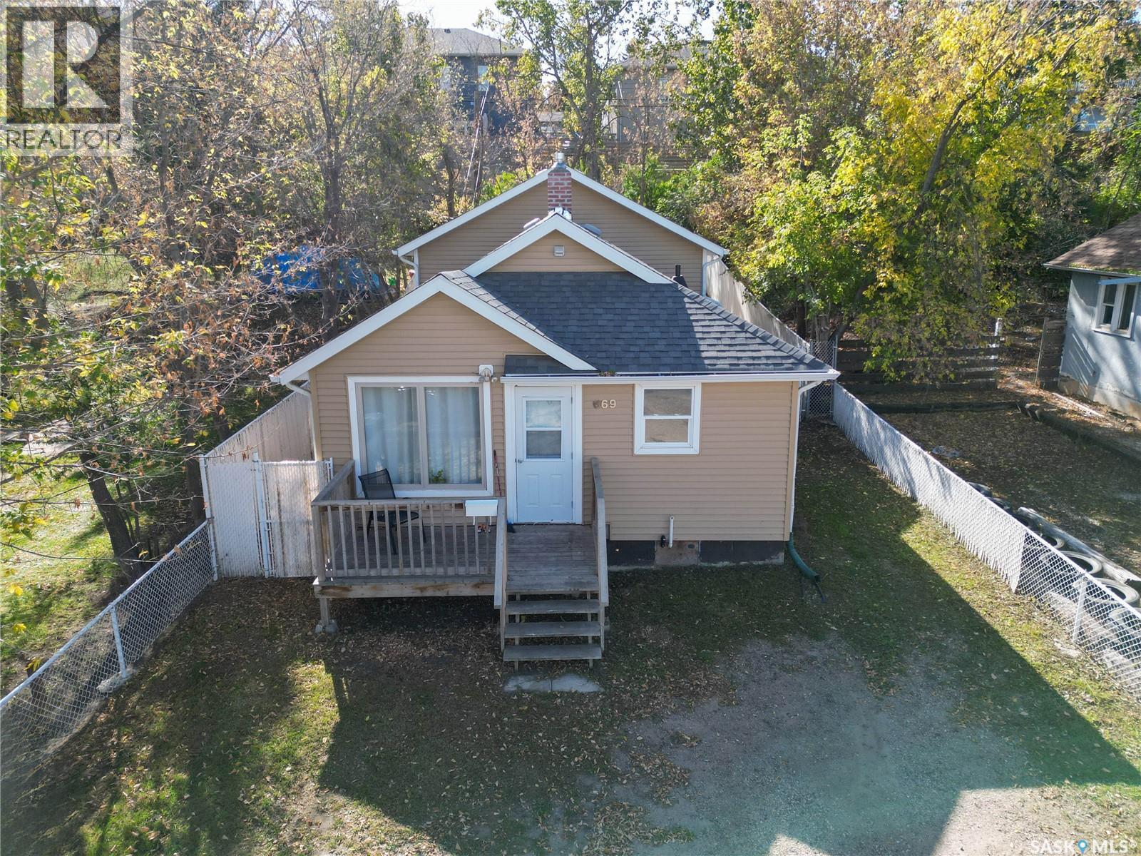 669 18 Street West, Prince Albert, SK S6V 4A7