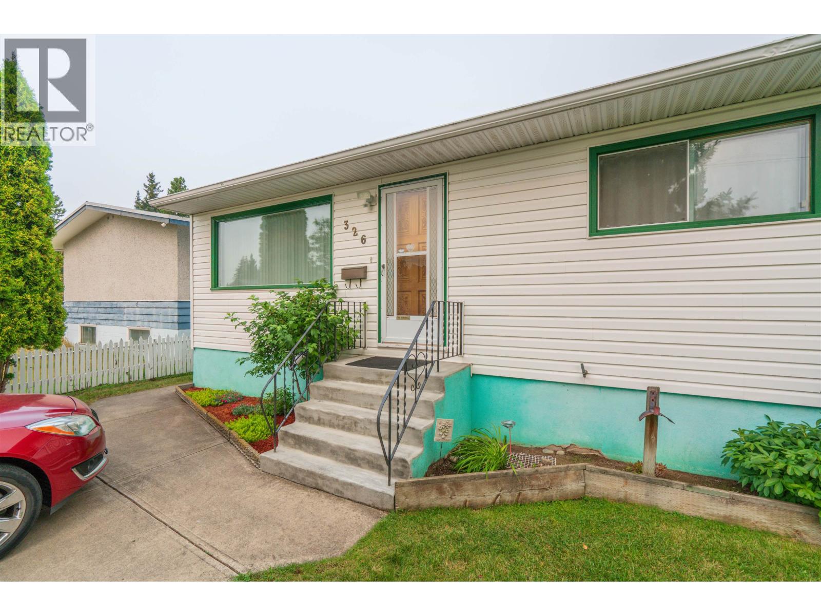 326 S Nicholson St, Prince George, BC V2M 3L9