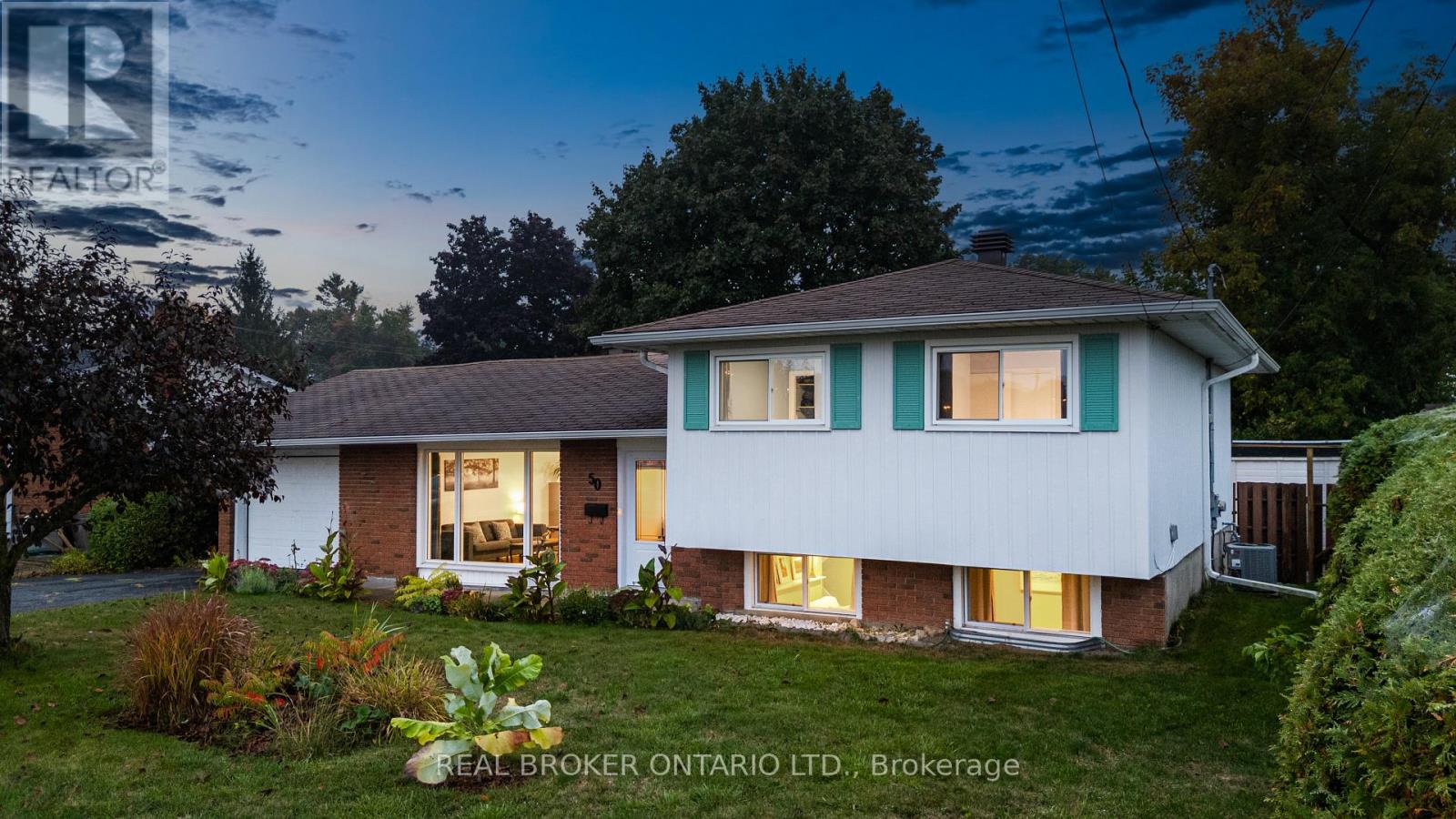 50 Neelin St, Carleton Place, ON K7C 2J7