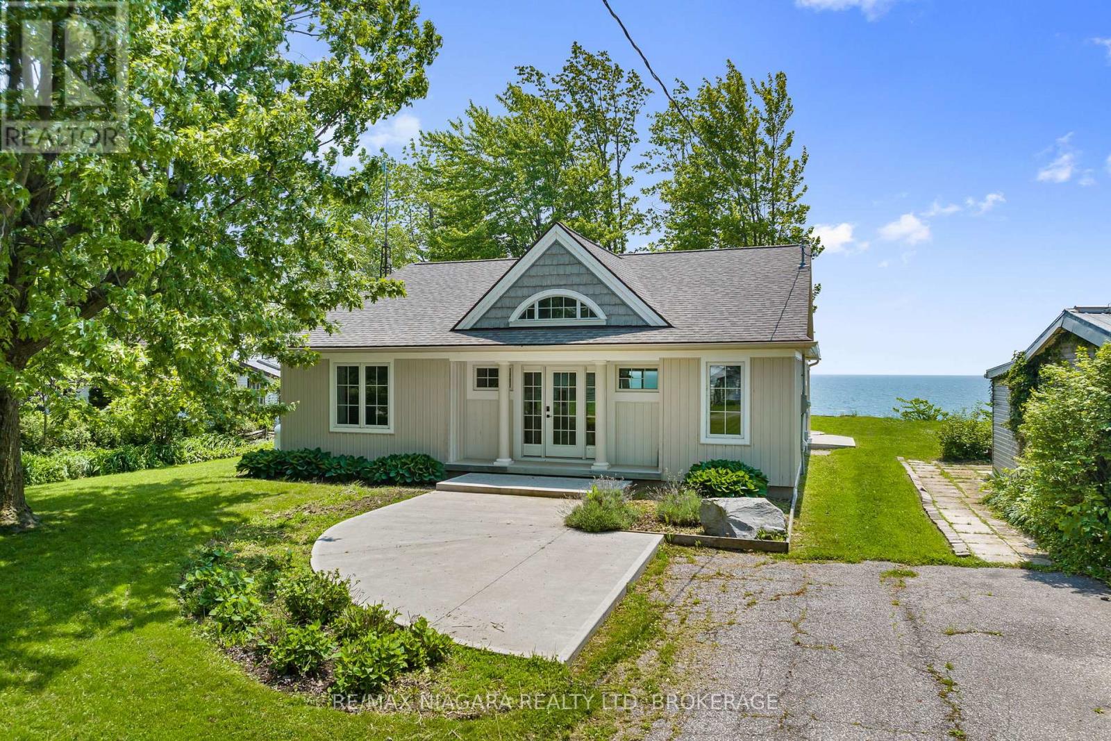 15 Derner Line, Haldimand Dunnville, ON N0A 1K0