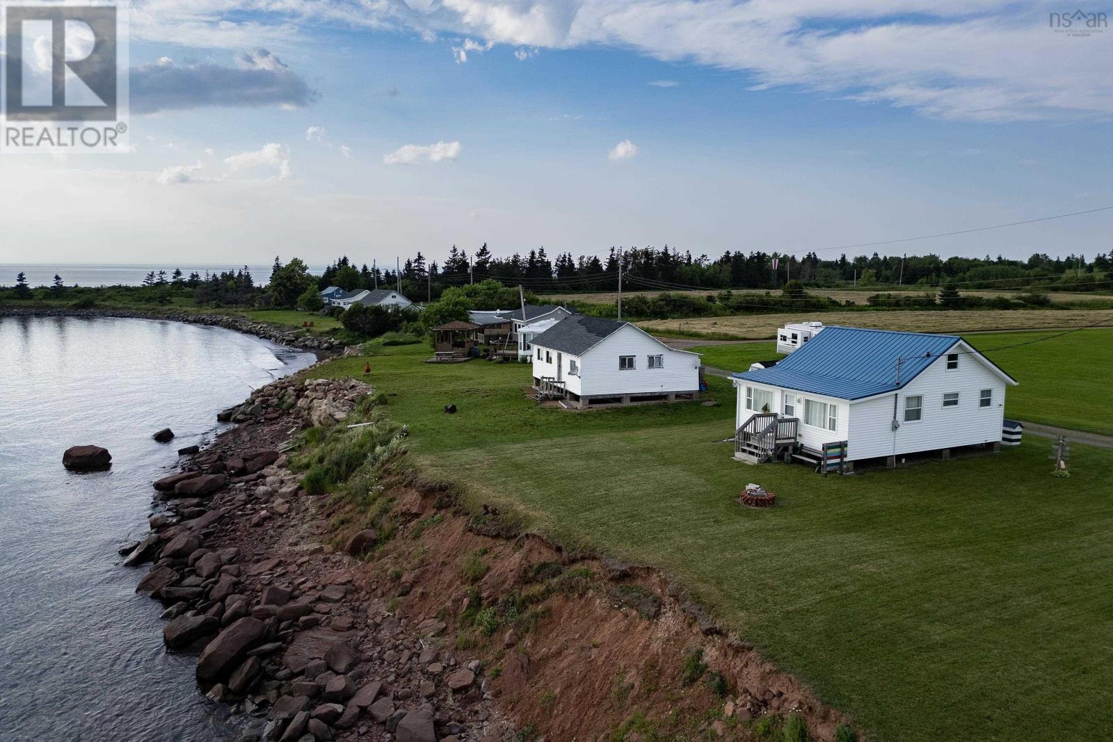 115 Fishing Point Rd, Pugwash, NS B0K 1L0