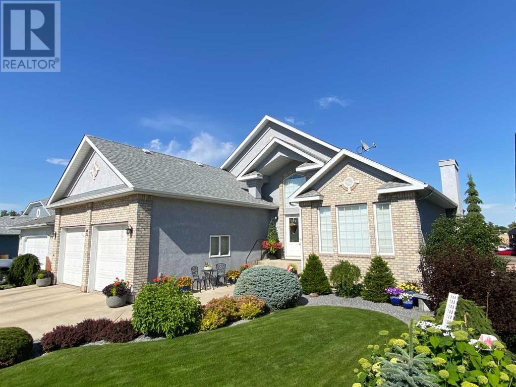 79 Park Pl W, Brooks, AB T1R 1G6