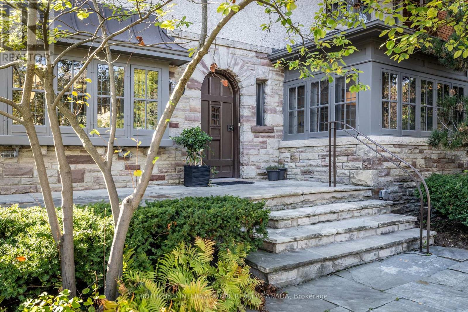 74 Inglewood Dr, Toronto, ON M4T 1H3